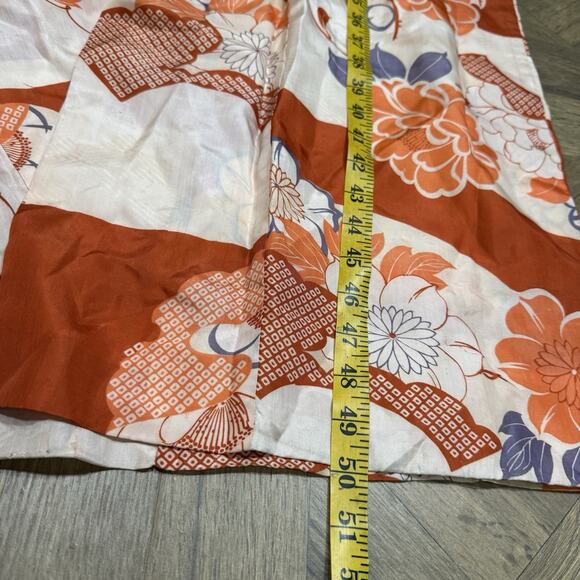 Vintage Japanese Silk Kimono Red Orange Floral Rinzu Pattern Hand Sewn Lined - Picture 10 of 10